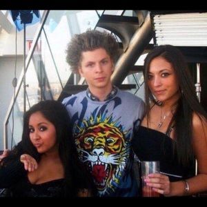 Meet your Posher, Henry